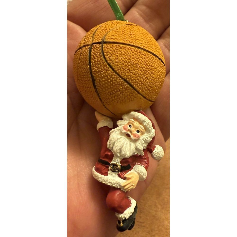 AVON SANTA CLAUSE JUMPING SPORTS ORNAMENT BASKETBALL‎ 1996 3" Tall. Vintage